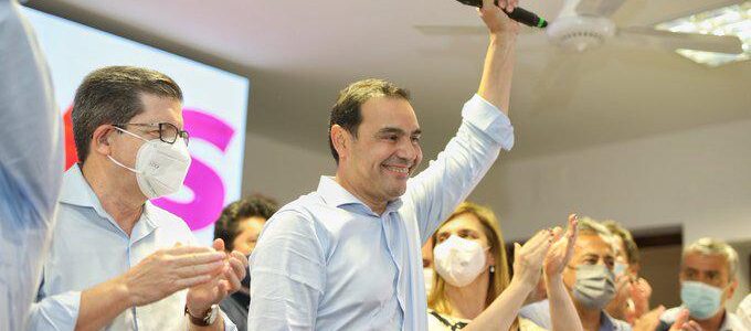 Valdés gana la reelección en Corrientes con más del 75% de los votos
