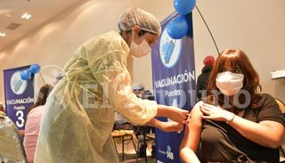 Hay más de 12 millones de vacunas que permanecen en un «limbo»