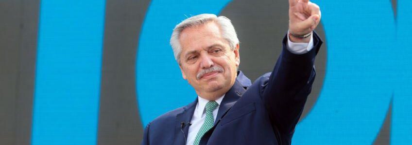 Fernández participa de un foro virtual de la OIT y repasa avance de la obra pública