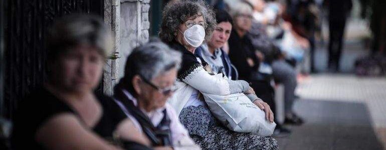 Jubilados: el Gobierno extendió la moratoria previsional a horas del vencimiento