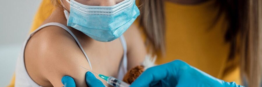 La OPS sigue sin autorizar la vacunación a menores de 12 años contra el coronavirus