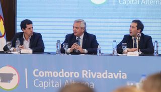 Un intendente incomodó a Alberto Fernández en plena reunión de gabinete en Chubut
