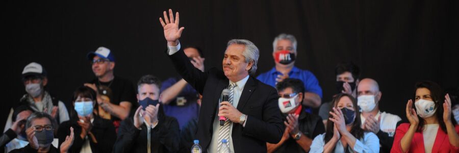 Bajar la inflación, más seguridad, educación y reconvertir planes: las 4 demandas que el Gobierno “escuchó” y reformula para la campaña