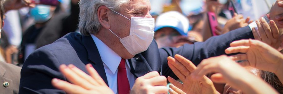 El Presidente llamó a movilizarse en las plazas por el 17 de Octubre