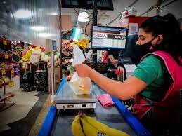 La inflación subió al 3,5% en septiembre y llegó al 52,5% el último año