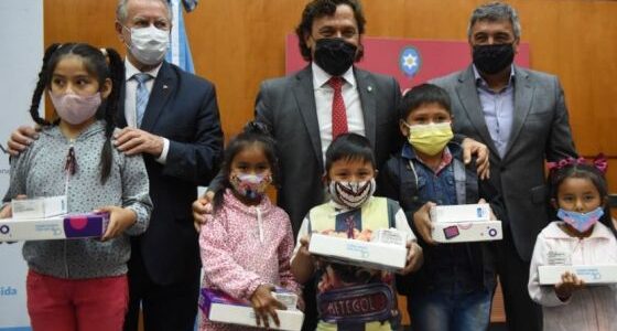 Sáenz: “Vamos a reducir la brecha digital, garantizando el acceso a una comunicación de calidad»