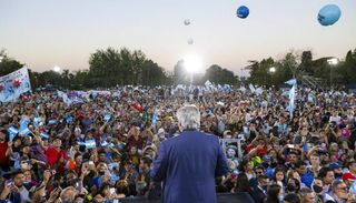 Marcha en respaldo al Gobierno: con Cristina Kirchner alejada de la escena principal, Alberto Fernández busca empoderar su gestión