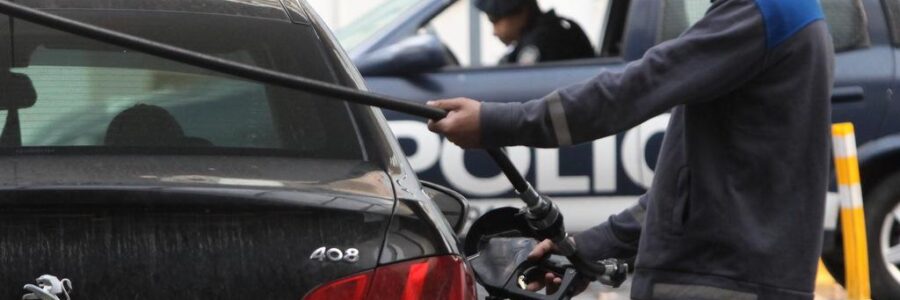 El Gobierno confirmó que aumentará la nafta en diciembre