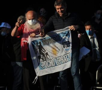 Efecto diciembre: les dan $100.000 millones extra a los piqueteros y La Cámpora para garantizar la paz social