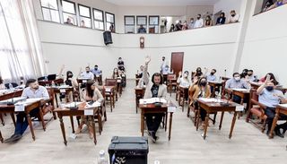 Con algunos votos en contra terminaron aprobando el Presupuesto 2022