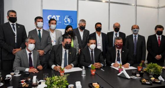 Para potenciar la región, firman convenio para permitir la llegada de más turistas internacionales