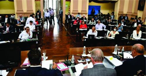 La reforma Constitucional establece que el Gobernador y vice tendrán una sola reelección