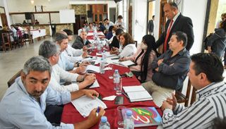 Fijan un presupuesto de $28 mil millones para repartir a los municipios
