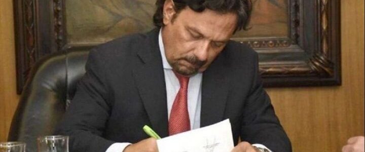 El gobernador Gustavo Sáenz prorrogó la emergencia sanitaria