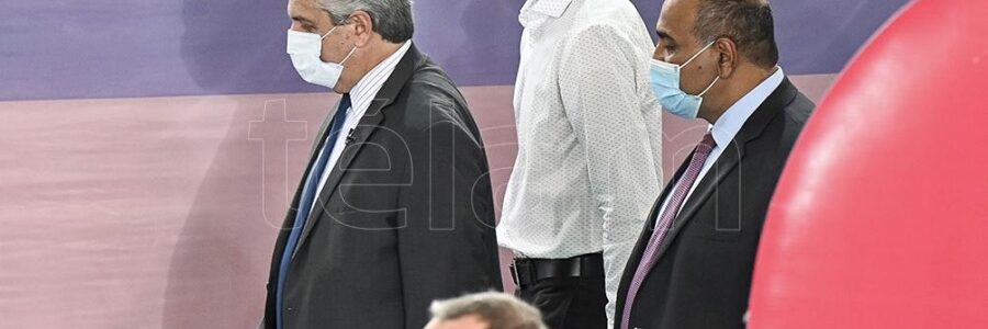 Fernández: «La prioridad es la escolaridad y presencialidad»