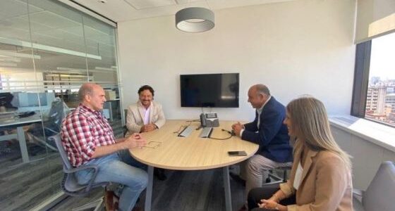 Sáenz y autoridades del BID acordaron el financiamiento para las obras en el Cabra Corral y Centro de Convenciones de Cafayate