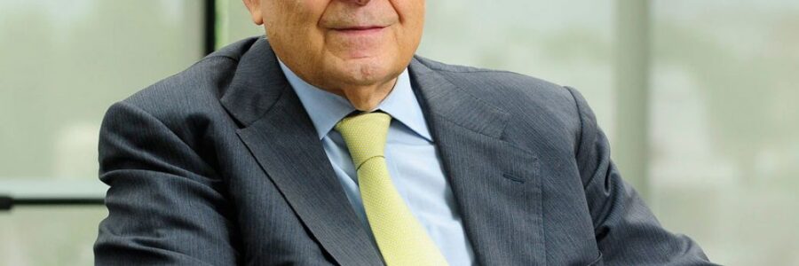 Cavallo: «Más que los planes sociales hay que eliminar los subsidios económicos»