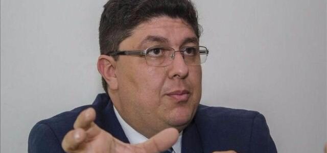 Audiencia con EDESA: La Defensoría del Pueblo pidió que la suba sea escalonada