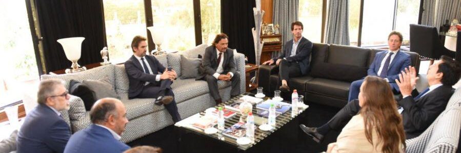 Gustavo Sáenz recibió a Melconian en Casa de Gobierno