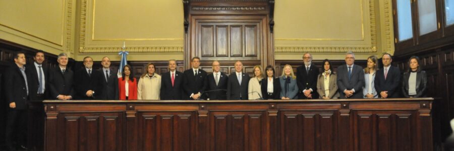 Sin una ley que ordene su composición, el Consejo de la Magistratura sesiona hoy con 20 miembros