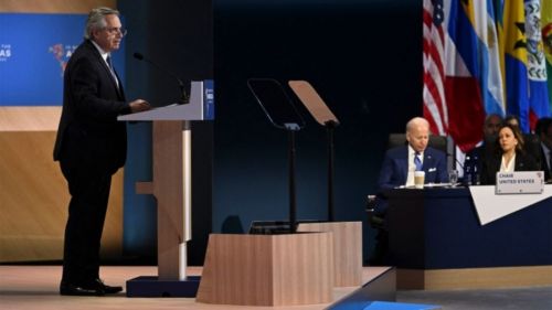 El presidente Fernández pidió la reestructuración de la OEA