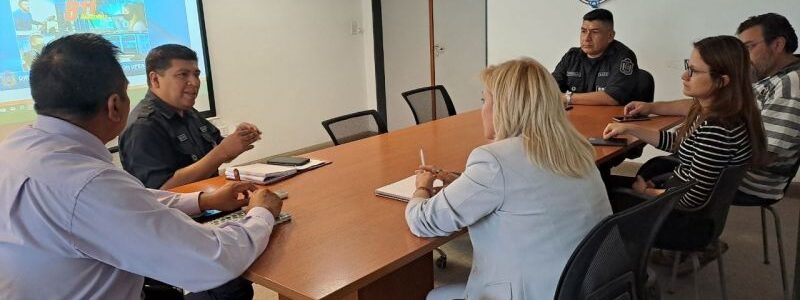 Evalúan problemáticas de seguridad en los barrios de la Capital