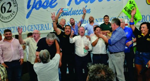 En el PJ Gustavo Soto asumió como titular de las 62 Organizaciones Peronistas