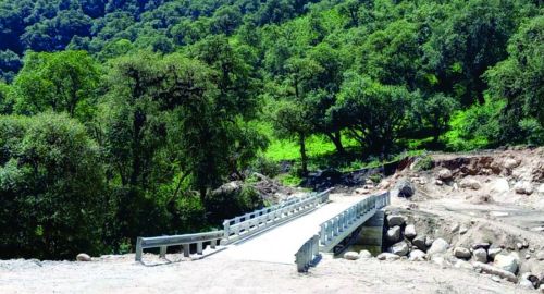 Cuatro puentes mejoraron conexiones entre Los Toldos y Santa Victoria Oeste