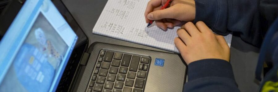El ministerio de Educación aspira tener una página web para alumnos y docentes