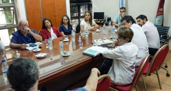 Salud Pública realizó una propuesta de formación y trabajo a egresados de Medicina de la UNSa
