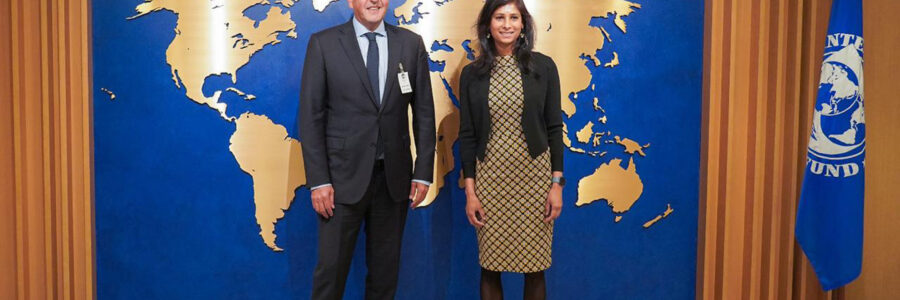 Massa viajará a Washington para participar de la asamblea del FMI y el Banco Mundial