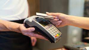 Los controles para las compras con tarjeta de débito se modificaron