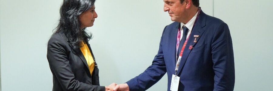 El adelanto de USD 10.000 millones para el FMI llegaría en dos tramos, en junio y septiembre