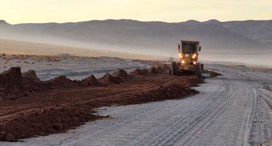 Para optimizar el estado de la ruta nacional 51 ejecutan obras de mantenimiento