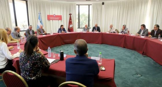 El gobernador Sáenz encabezó la nueva reunión del gabinete provincial