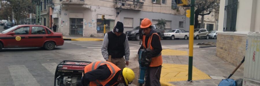 Los trabajos integrales del plan de semaforización en la ciudad continúan