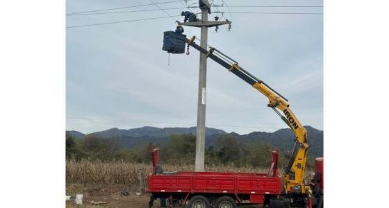 Finalizó la obra de la construcción de la red de energía eléctrica para el Área Industrial de Metán