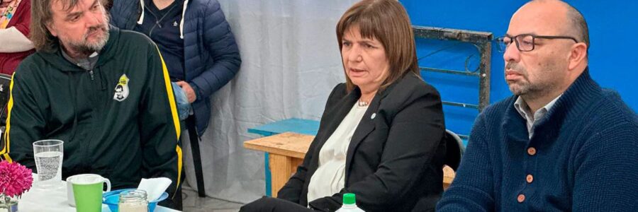 Patricia Bullrich le pidió al Papa Francisco que visite la Argentina en 2024