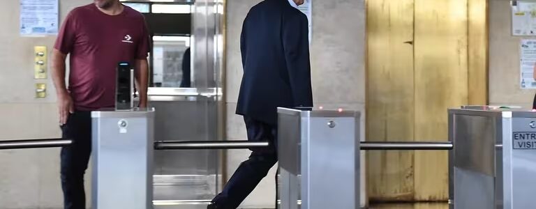 Los mandatarios del PJ dieron un gesto de gobernabilidad frente a Milei al reunirse con Guillermo Francos
