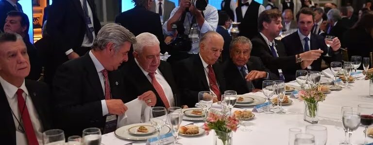 Eduardo Eurnekian volvió a hablar de Milei: “Tengo 3.700 empleados en mi empresa y uno salió fallado”