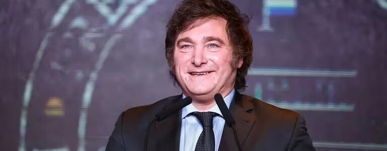 Cómo es la “ley ómnibus” que prepara Milei, que va a necesitar los votos del peronismo