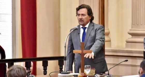 Gustavo Sáenz asumió su segundo mandato reafirmando su vocación federalista y de consenso político