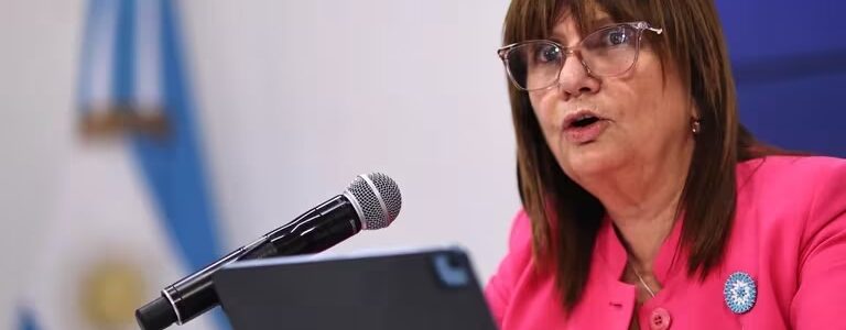 Bullrich habló del protocolo antipiquetes y apuntó contra la CGT: “Lo único que defiende son sus intereses”