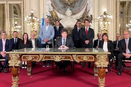 Javier Milei anunció las reformas de su plan económico
