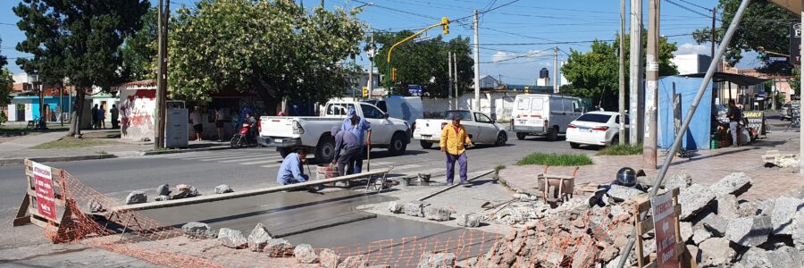 Se realizó la reconstrucción de calzada en la esq. de Francisco Arias e Independencia