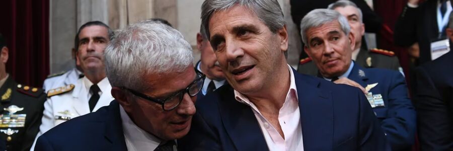 El Gobierno reflota los proyectos de Ganancias y de fórmula jubilatoria de la primera Ley Ómnibus para enviarlos al Congreso