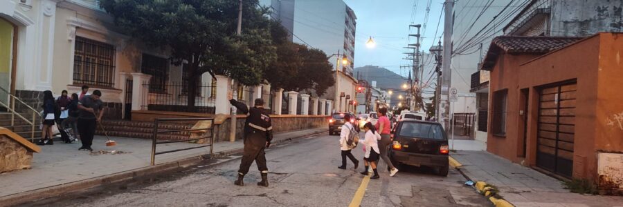 Con el inicio de clases comenzó el programa “Sube y Baja” en escuelas y colegios