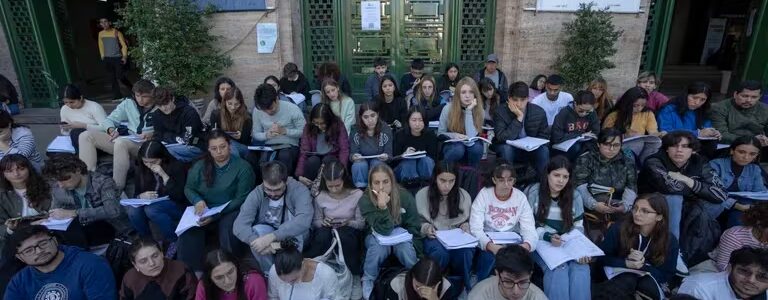 Marcha universitaria: tratativas tardías y una luz de alerta para Milei en semanas claves para el humor social