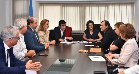 Salta y Francia coordinan acciones de asistencia técnica y educativa para escuelas agrícolas