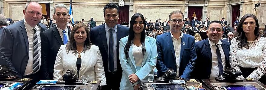 Guillermo Francos recibe a un grupo de legisladores clave para los planes del Gobierno